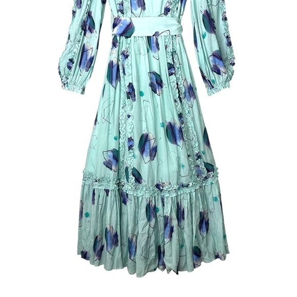 Elliatt Collective Sample Aqua Warmth Maxi Dress in Abstract Blue Floral size S - Picture 15 of 16